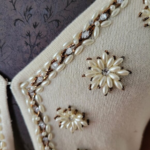 Vintage Moda International XS Beaded Snowflake Cardigan Sweater Silk Wool - Picture 7 of 7